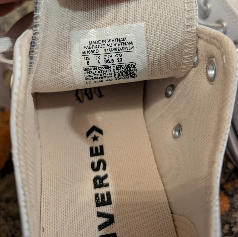 Converse Classic White Low-Top Sneakers - Picture 3 of 5